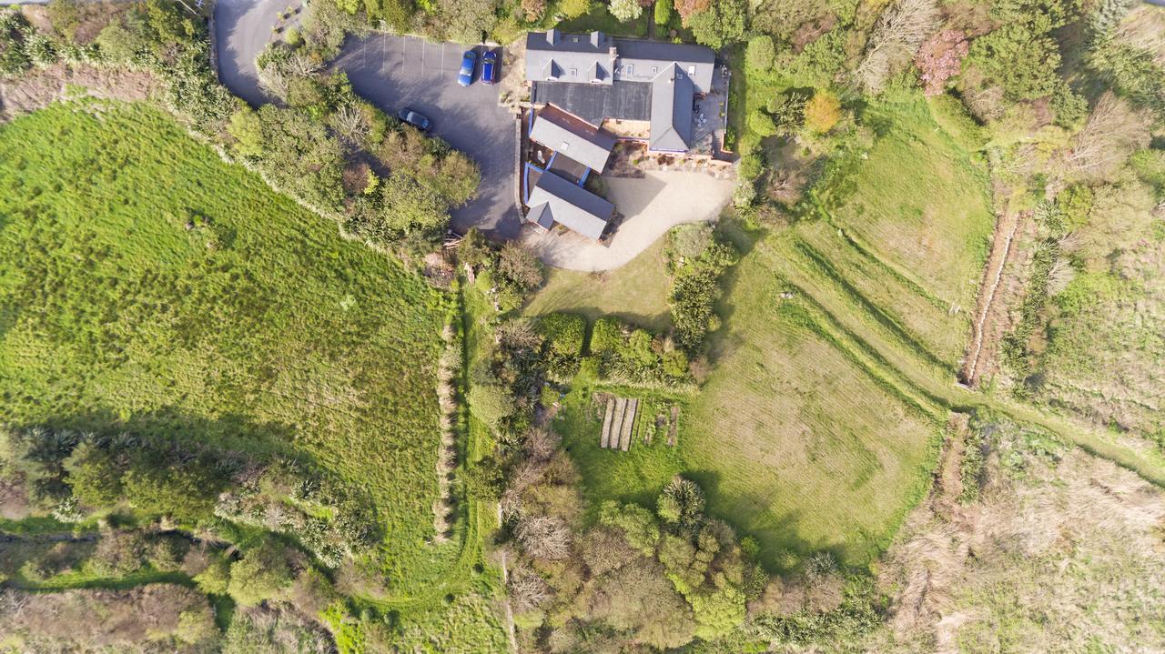 Dolphin Beach House Hotel Clifden Exterior foto